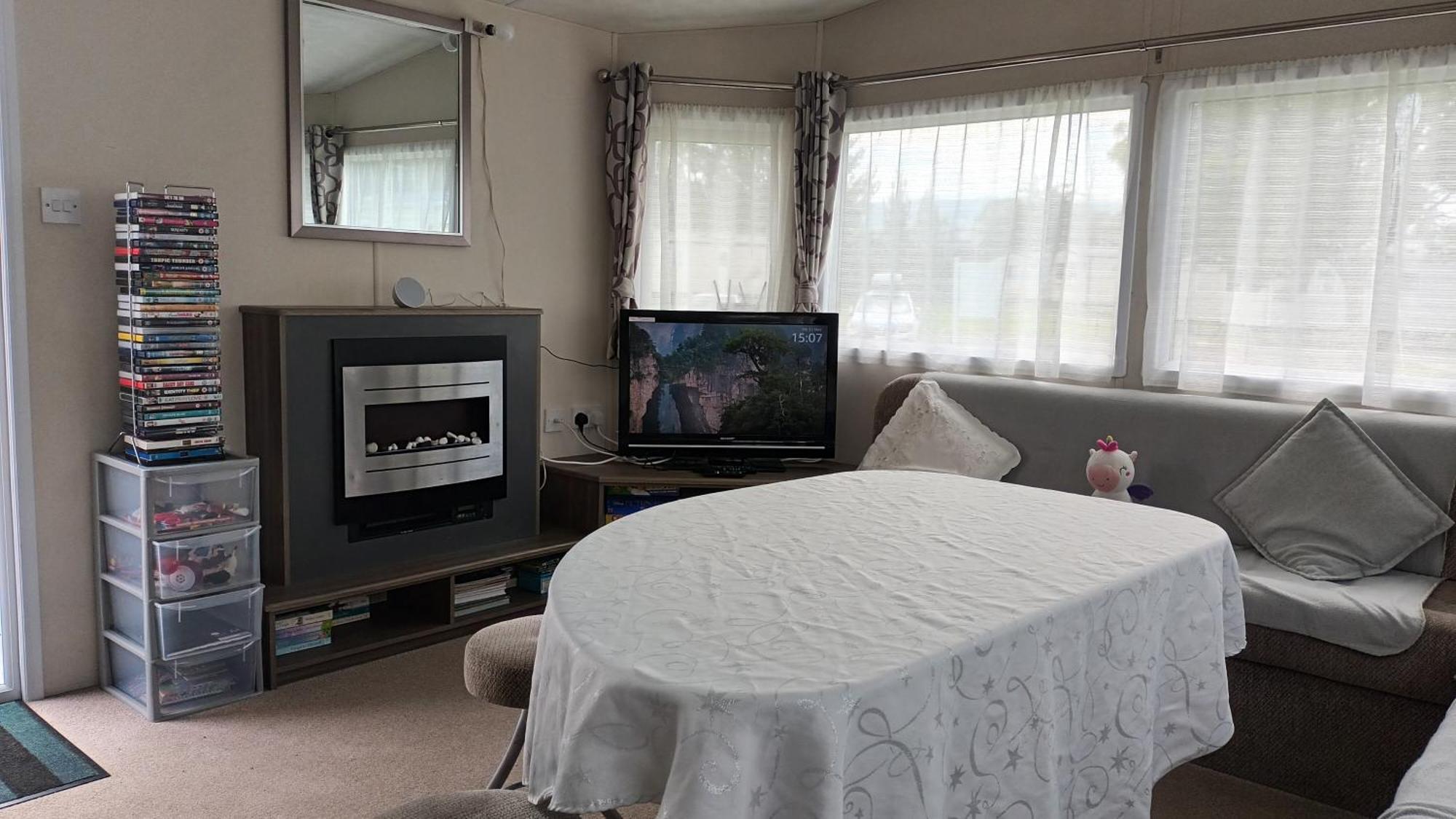 Butlins Minehead Caravan 120 River Cove Passes Included Hotel ภายนอก รูปภาพ